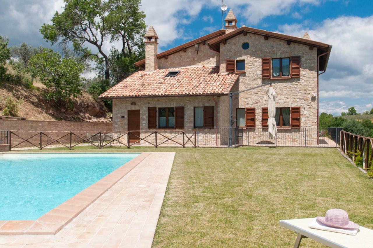 Agriturismo Molino Verde Montecchio  Exterior foto