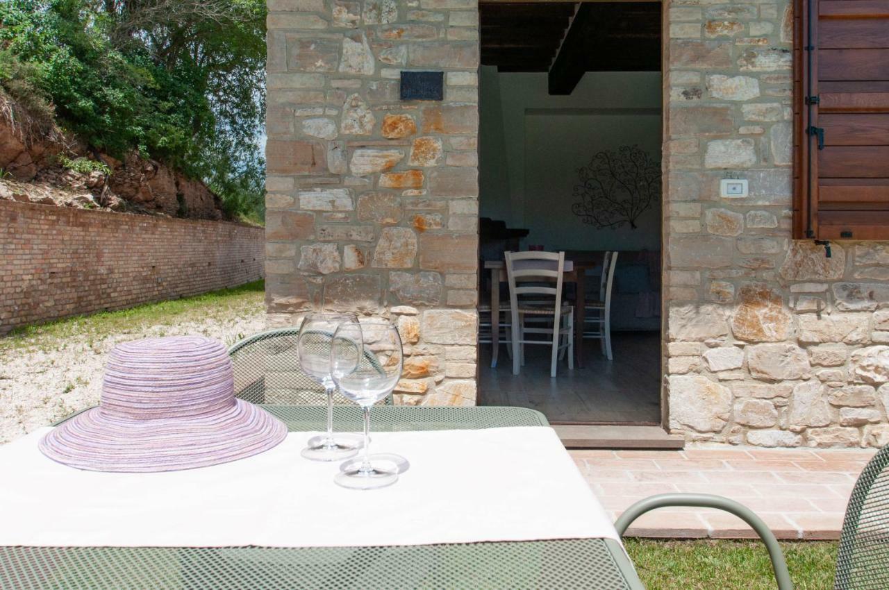 Agriturismo Molino Verde Montecchio  Exterior foto